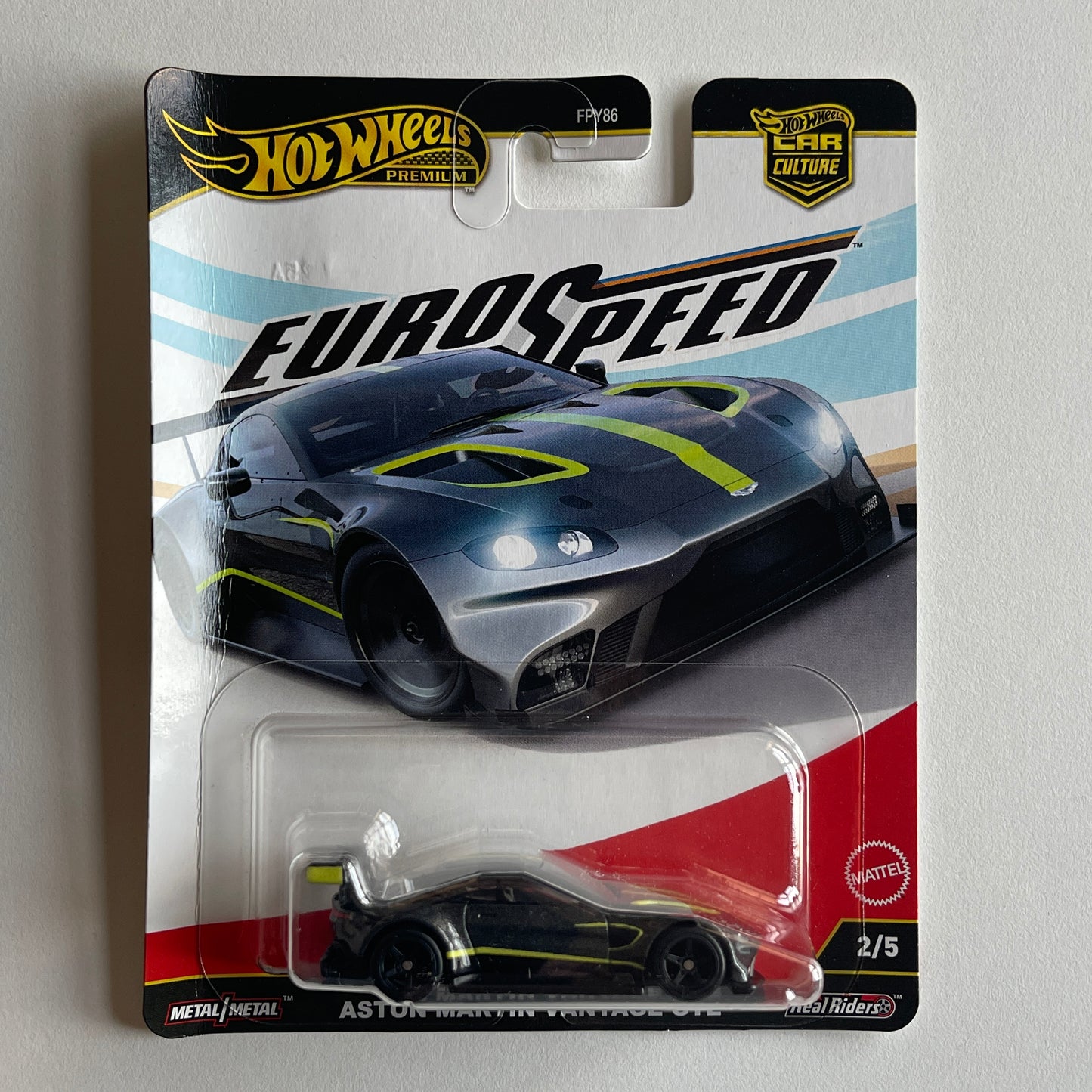 Hot Wheels [2025 Euro Speed] Aston Martin Vantage GTE (Damaged)