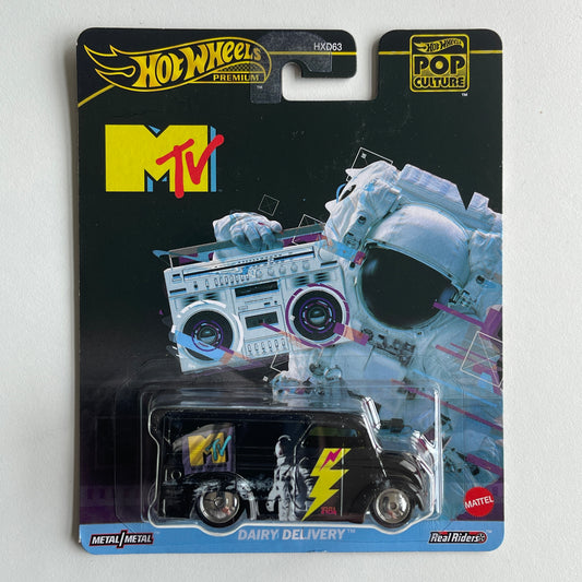 Hot Wheels [2024 Pop Culture] Mix 3 Dairy Delivery (Damaged)