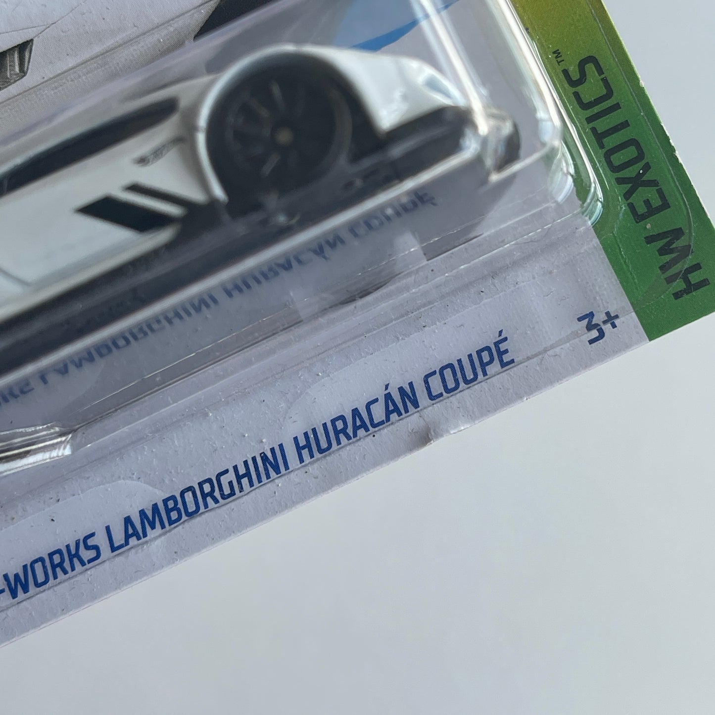 Hot Wheels LB-Works Lamborghini Huracan Coupe (White) Short Card (Damaged) HW Exotics 172/250