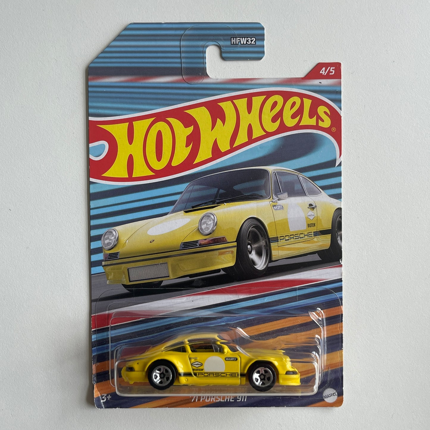 Hot Wheels '71 Porsche 911 (Yellow) Long Card (Damaged) Racing Circuit Series 4/5