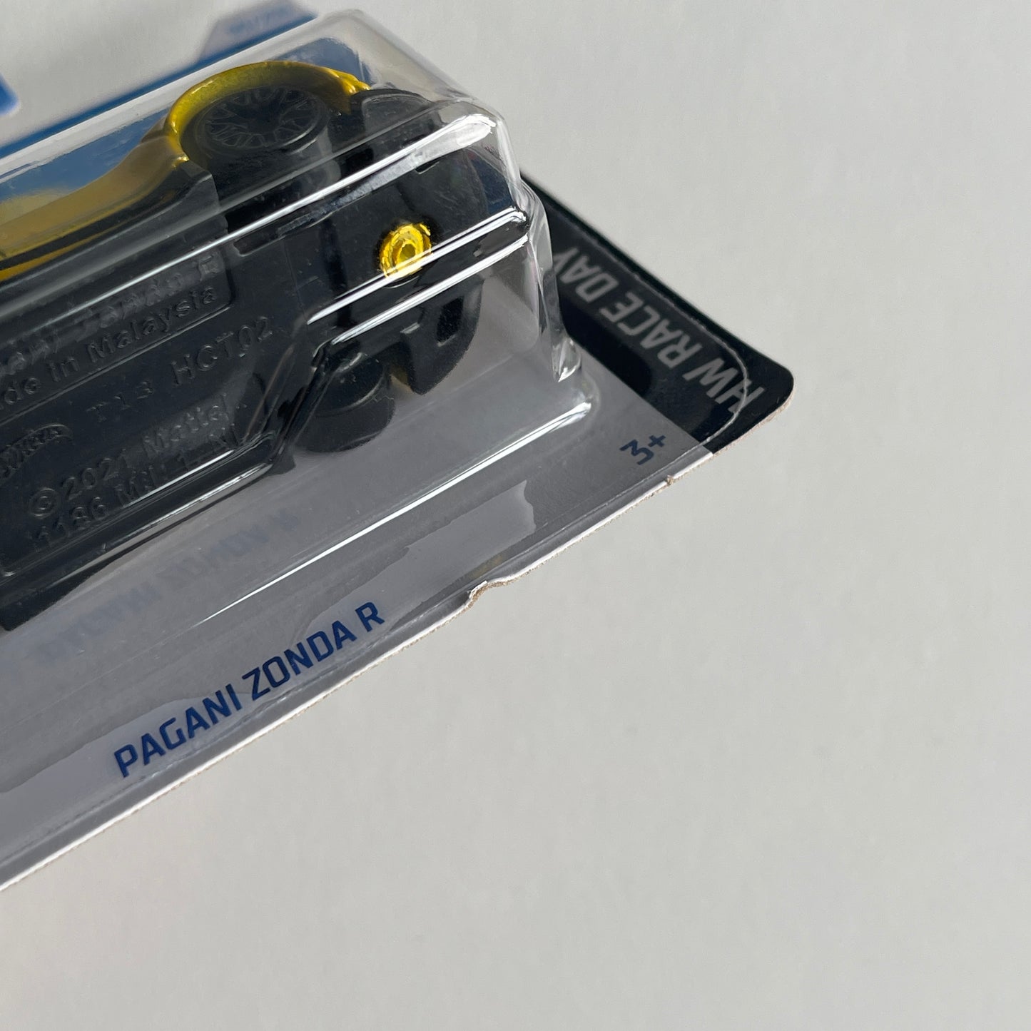 Hot Wheels Pagani Zonda R (Yellow) Short Card (Damaged) HW Race Day 99/250