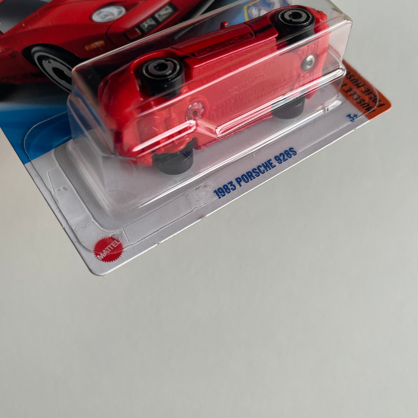 Hot Wheels 1983 Porsche 928S (Red) Long Card (Damaged) Muscle Mania 250/250