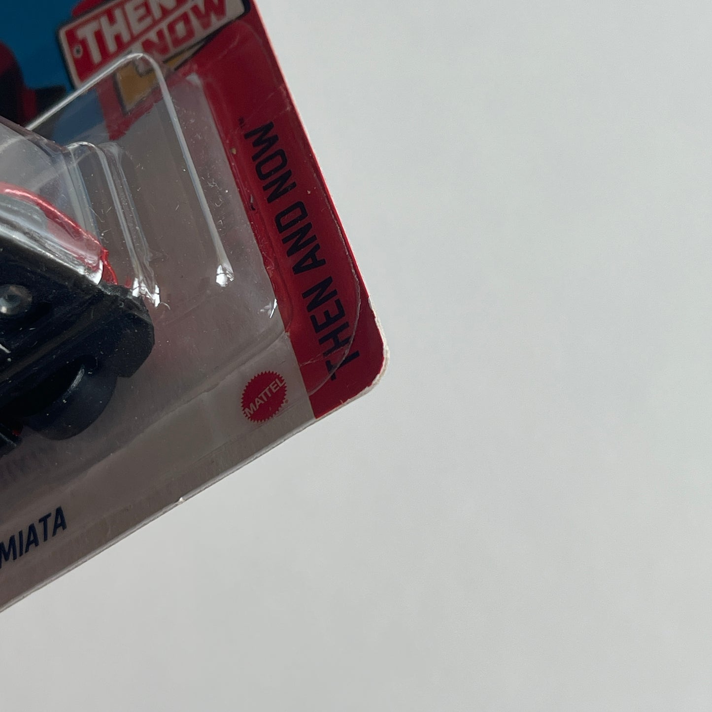 Hot Wheels '15 Mazda MX-5 Miata (Red) Short Card (Damaged) Then And Now 129/250