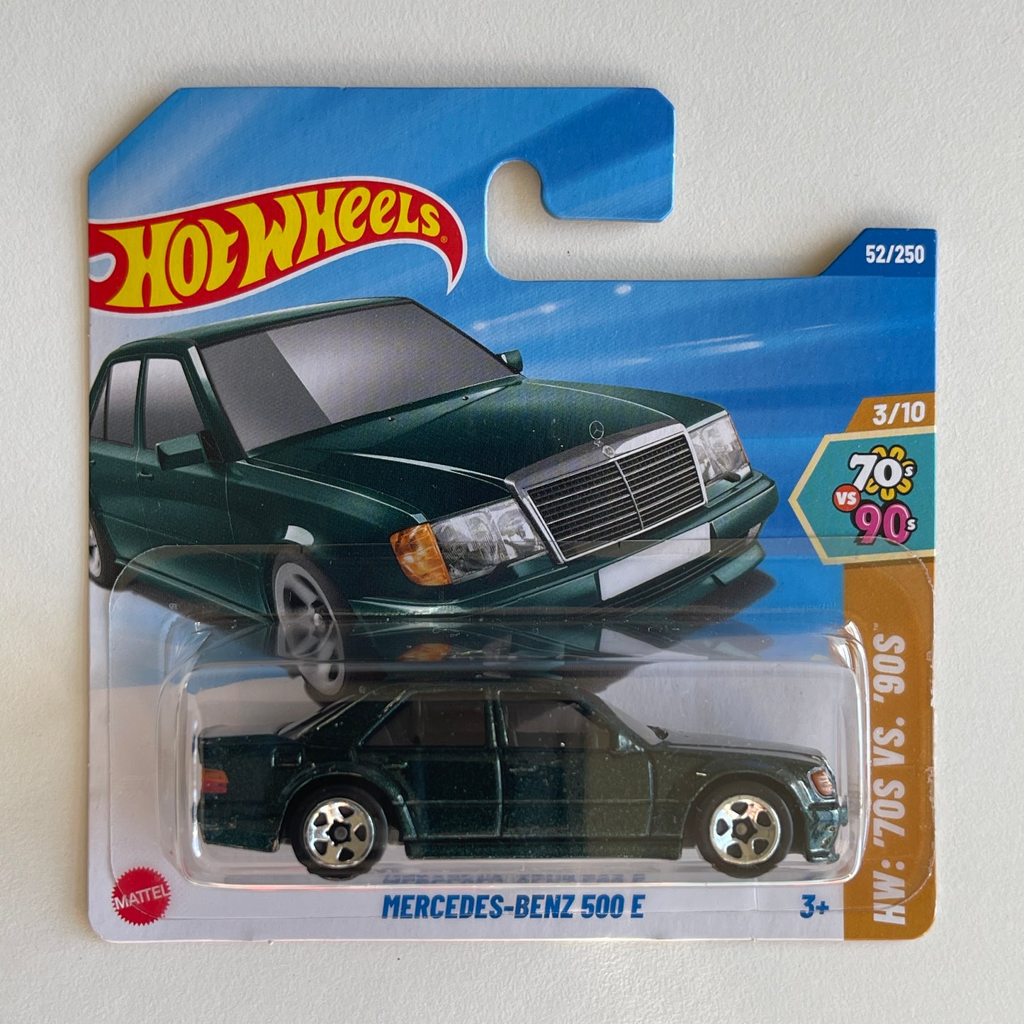 Hot Wheels Mercedes-Benz 500 E (Dark Green) Short Card HW: '70s vs. '90s 52/250