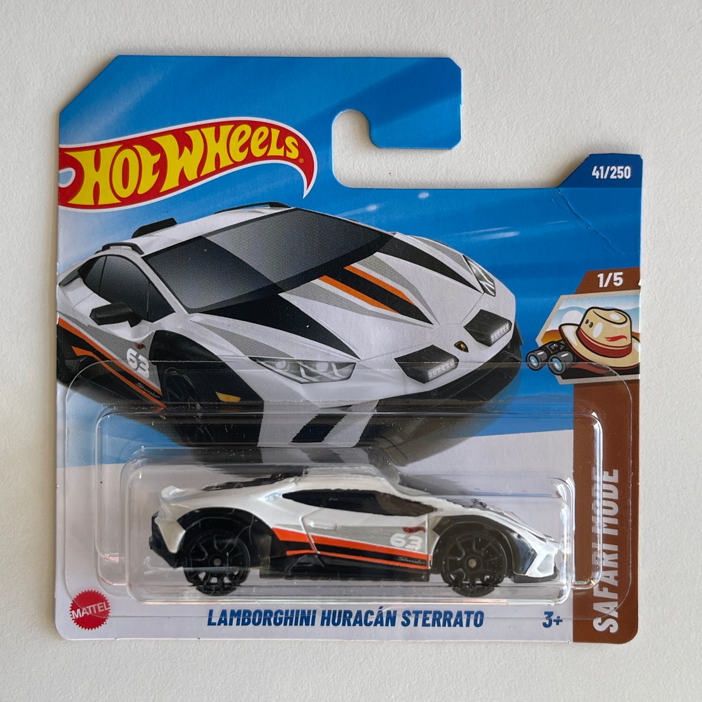 Hot Wheels Lamborghini Huracan Sterrato (White) Short Card (Damaged) Safari Mode 41/250