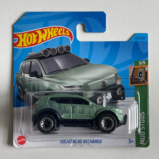 Hot Wheels Volvo XC40 Recharge (Green) Short Card Mud Studs 201/250