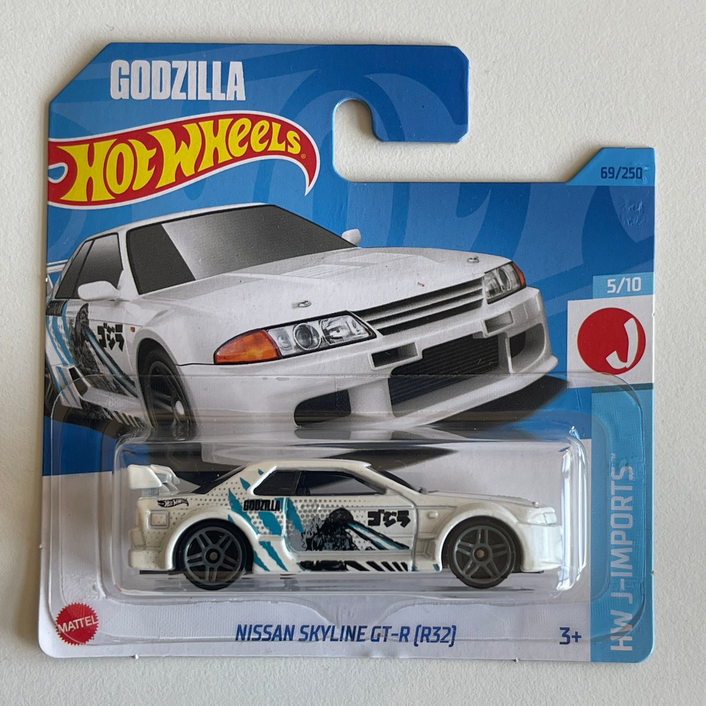 Hot Wheels Godzilla Nissan Skyline GT-R (R32) (White) Short Card HW J-Imports 69/250