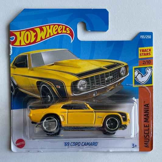 Hot Wheels '69 Copo Camaro (Yellow) Short Card (Damaged) Muscle Mania 193/250