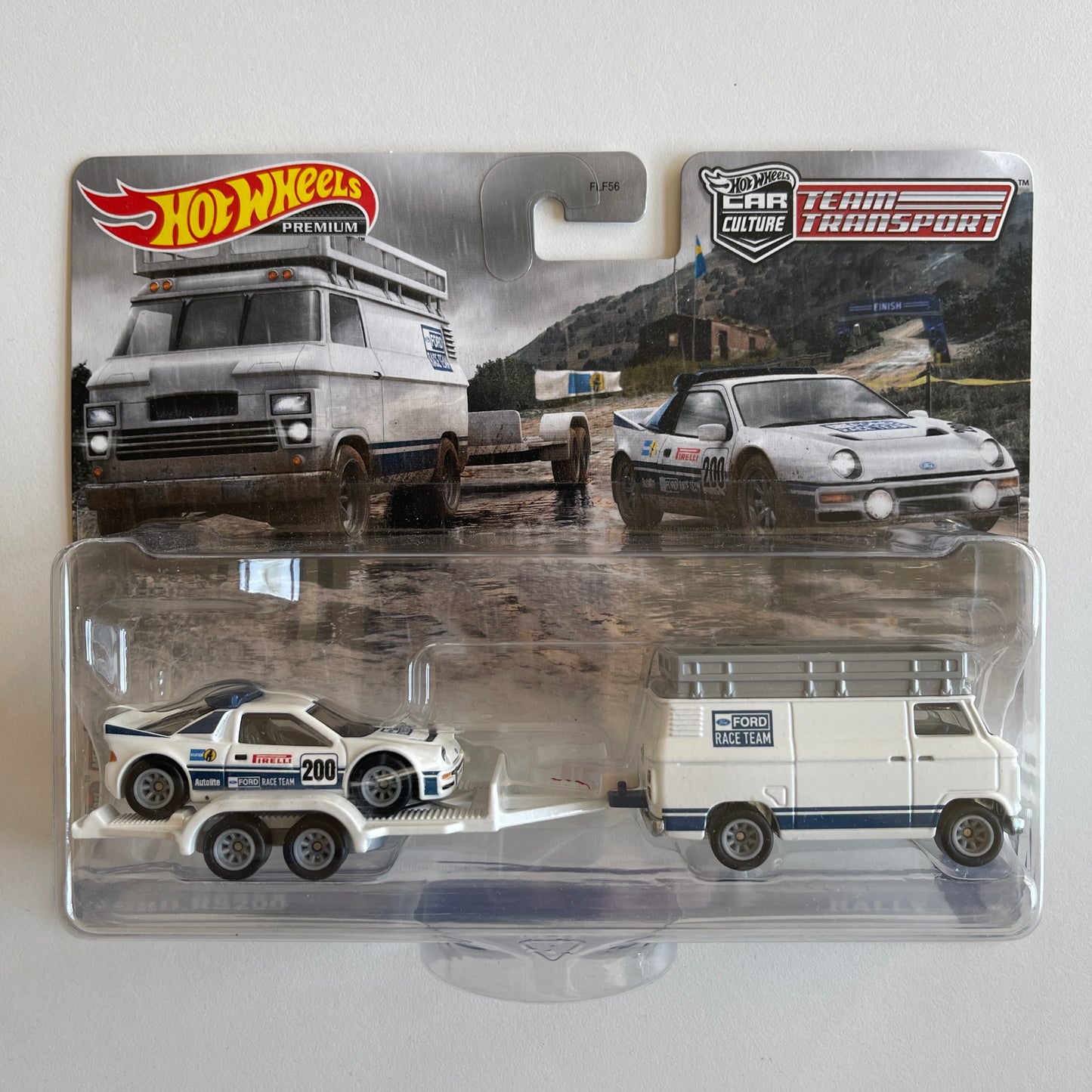 Hot Wheels Team Transport #33 Ford RS200