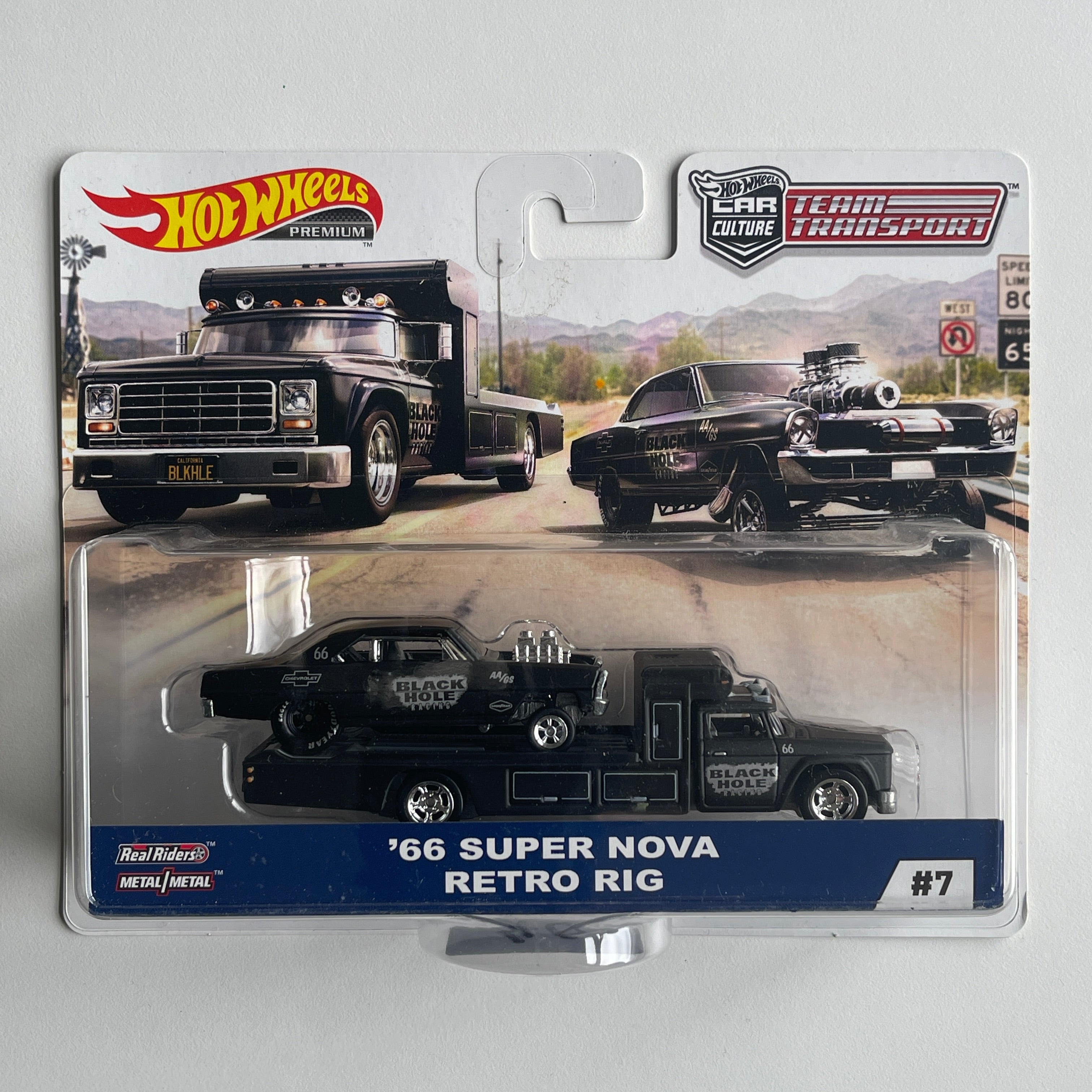 Hot Wheels Team Transport 7 66 Super Nova Damaged