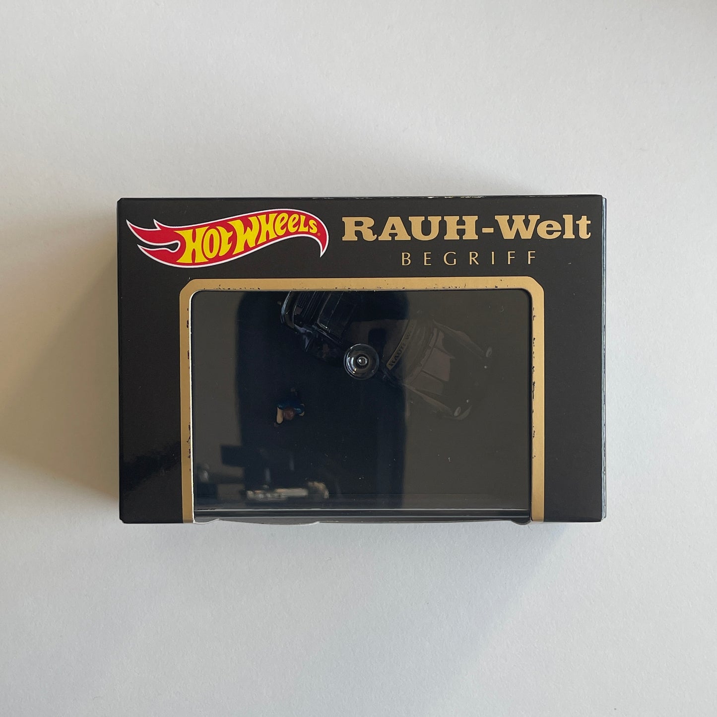 Hot Wheels Collectors 2020 RLC Exclusive RWB (Rauh-Welt Begriff) Porsche 930 with Akira Nakai minifig