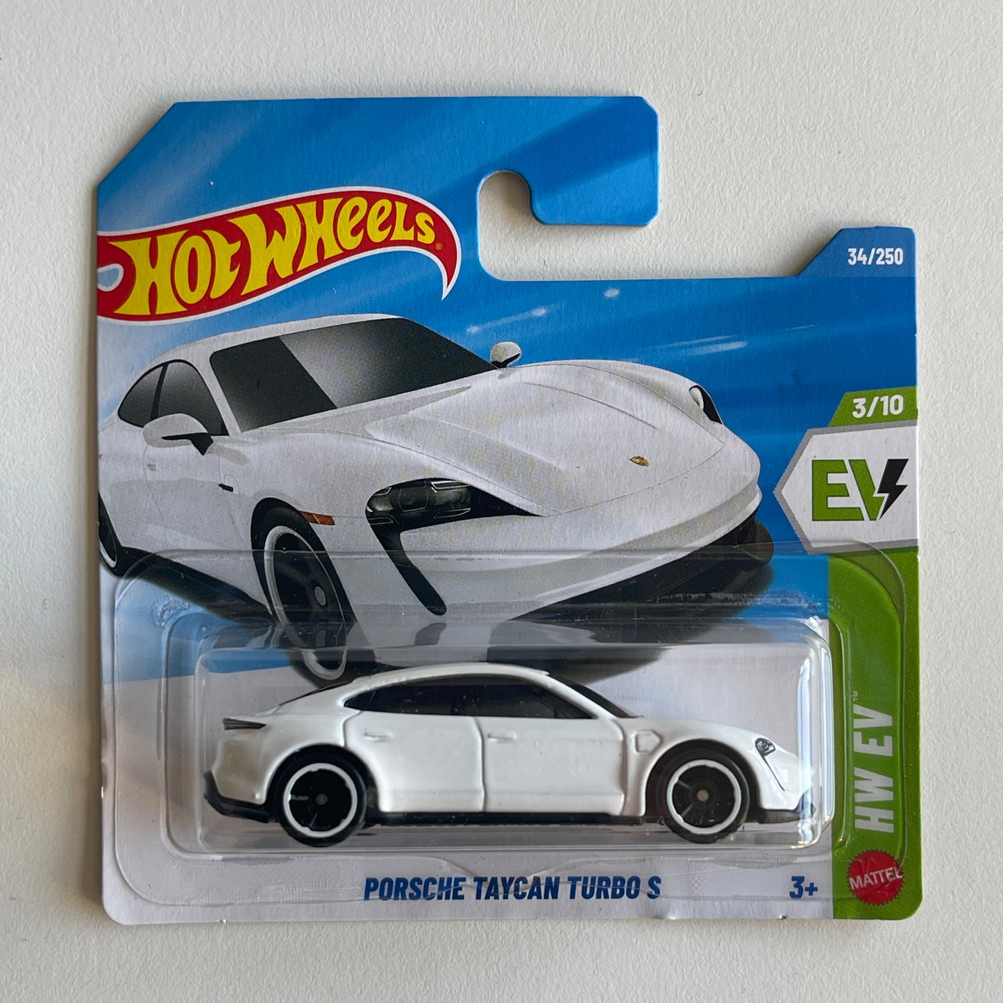 Hot Wheels Porsche Taycan Turbo S (White) Short Card (Damage) HW EV 34/250