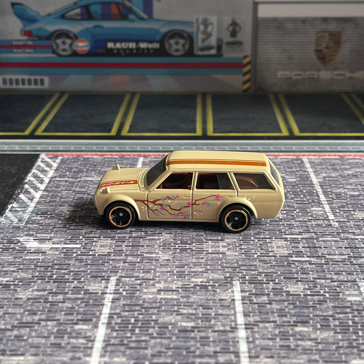 Hot Wheels Loose '71 Datsun Bluebird 510 Wagon (2021 Nightburnerz 5-Pack)