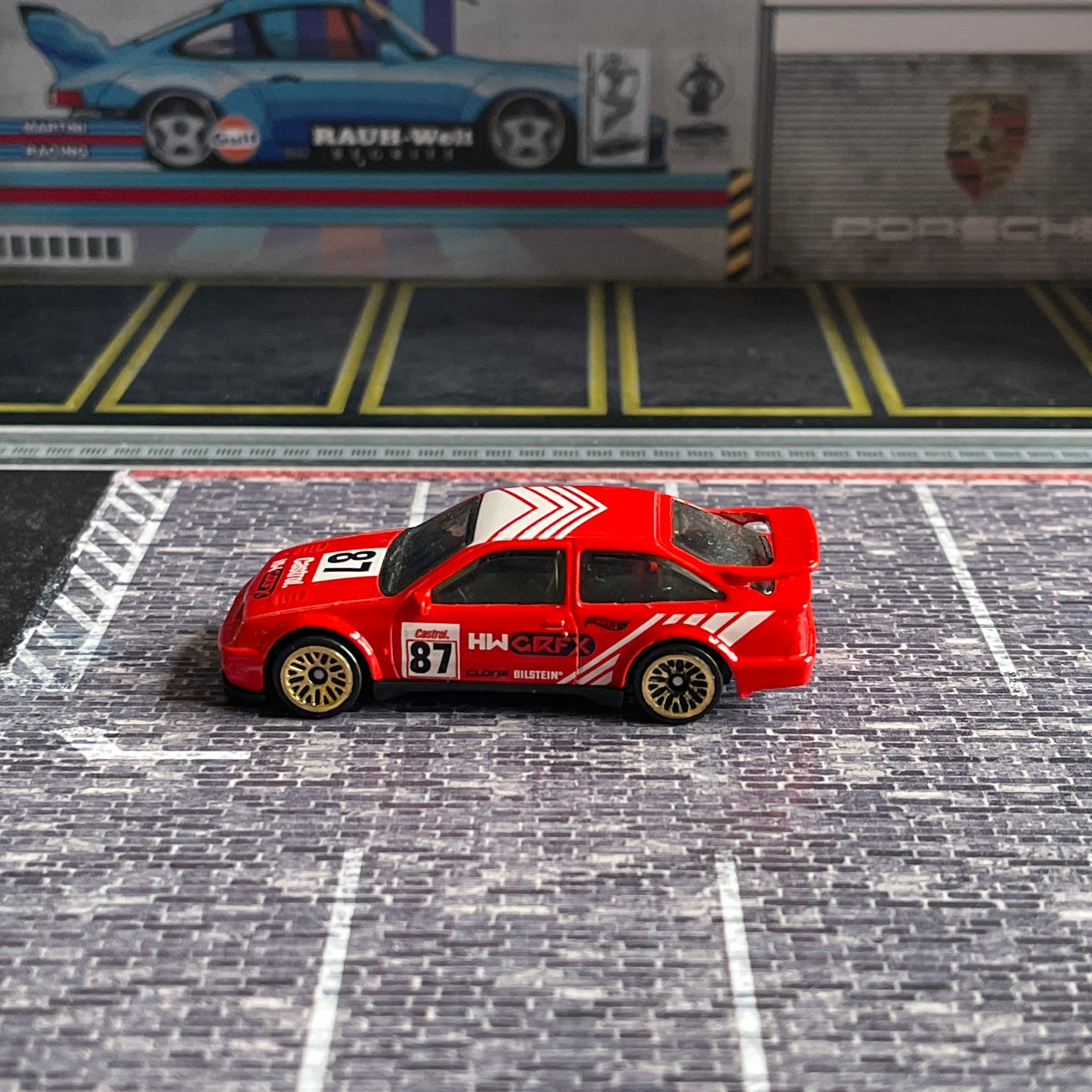 Hot Wheels Loose '87 Ford Sierra Cosworth (Red Mainline)