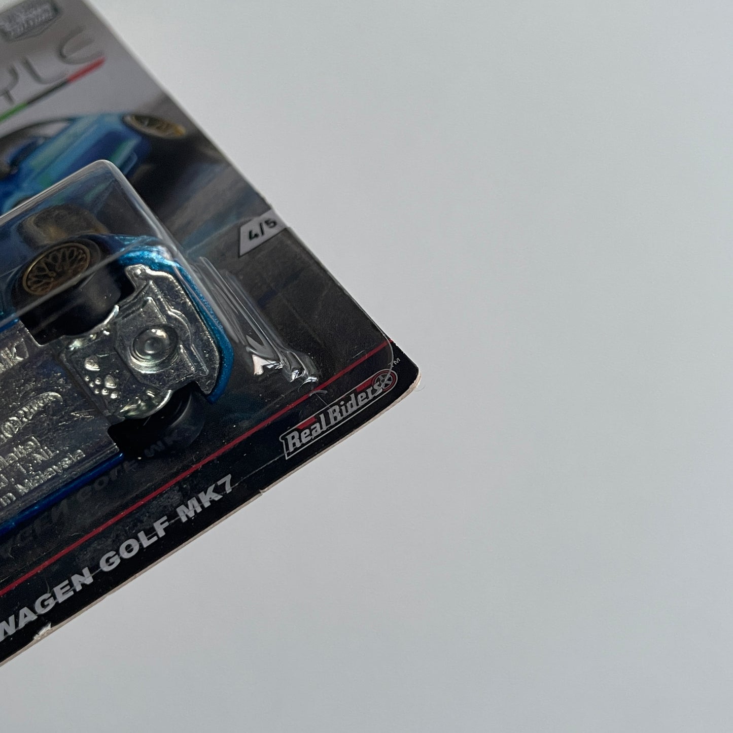 Hot Wheels [2016 Euro Style] Volkswagen Golf MK7 (Damaged)