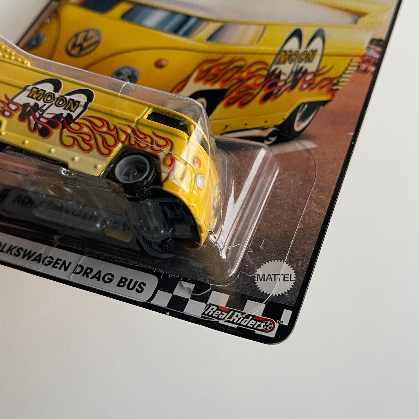 Hot Wheels Boulevard #25 Volkswagen Drag Bus (Damaged)