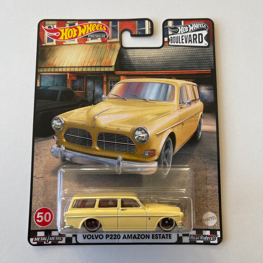 Hot Wheels Boulevard #50 Volvo P220 Amazon Estate