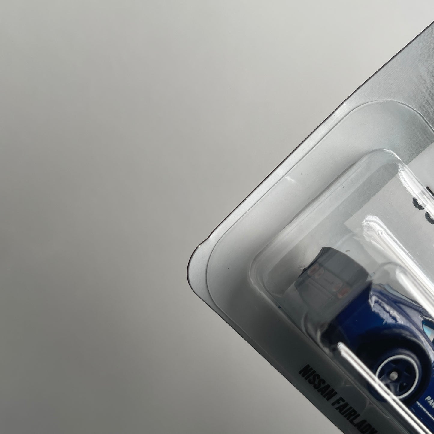 Hot Wheels [2025 Silver Series] Pantone 533 Nissan Fairlady Z (Damaged)