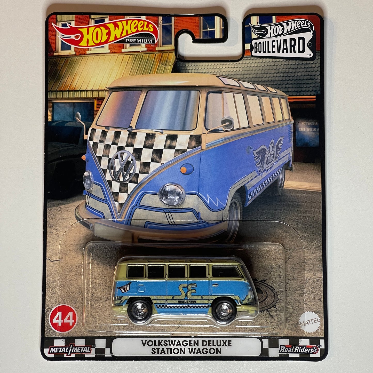 Hot Wheels Boulevard #44 Volkswagen Deluxe Station Wagon