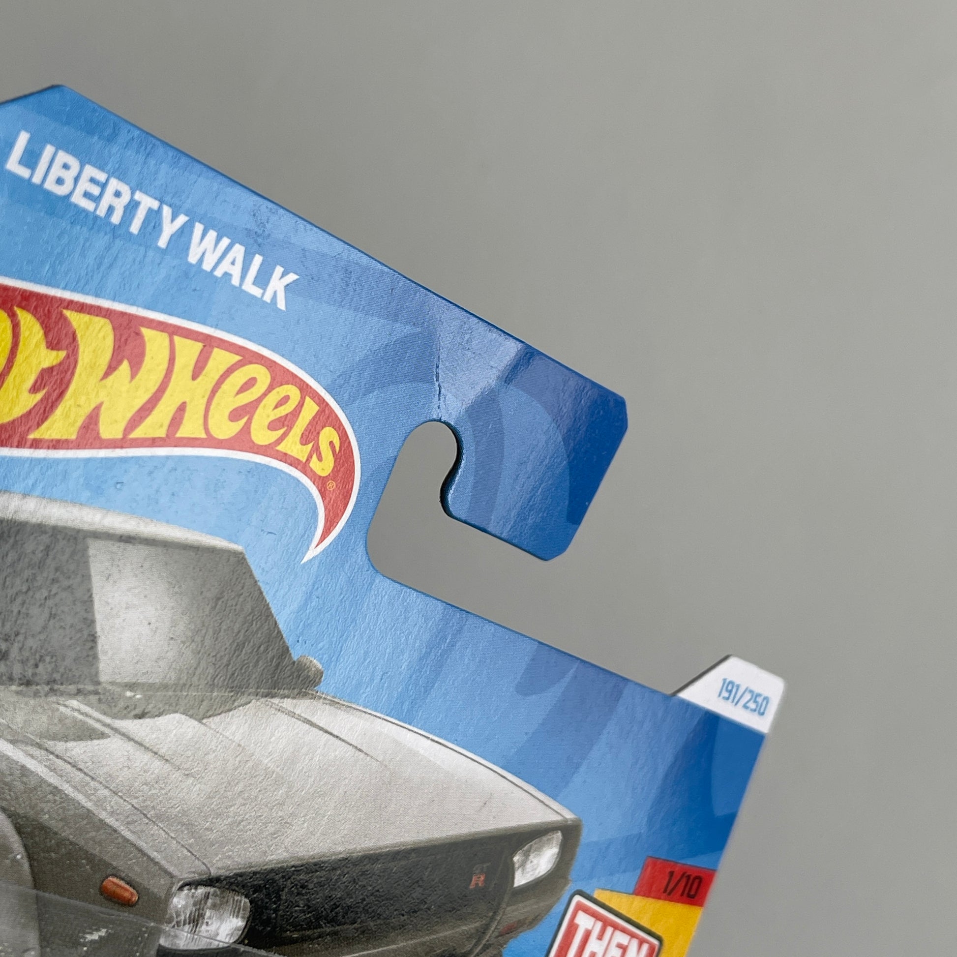 Hot Wheels 2024 Mainline Nissan Skyline 2000GT-R LBWK Grey and a Mystery Car Set - MINIATURE TOY SHOP Hot Wheels 2024 Mainline Nissan Skyline 2000GT-R LBWK Grey and a Mystery Car Set - MINIATURE TOY SHOP