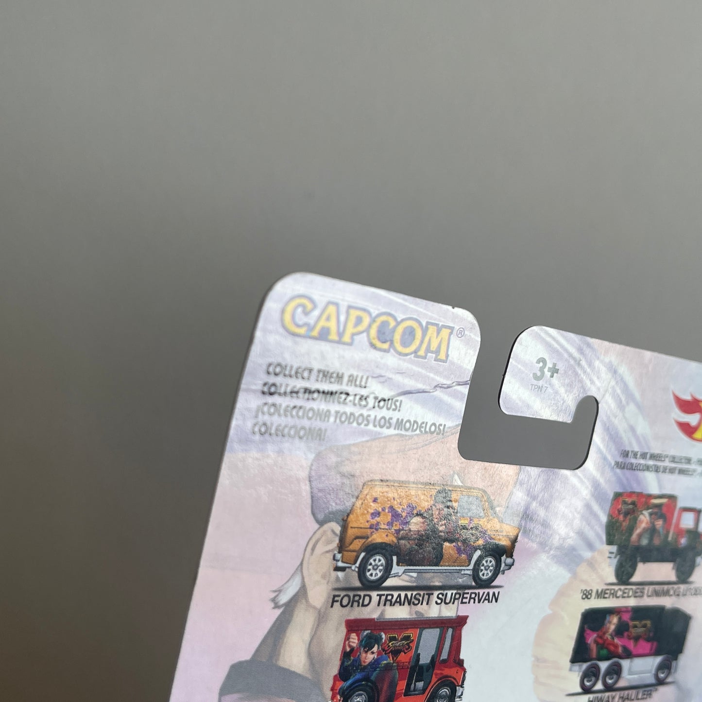 Hot Wheels [2018 Pop Culture] Street Fighter V '88 Mercedes Unimog U1300 (Damaged)