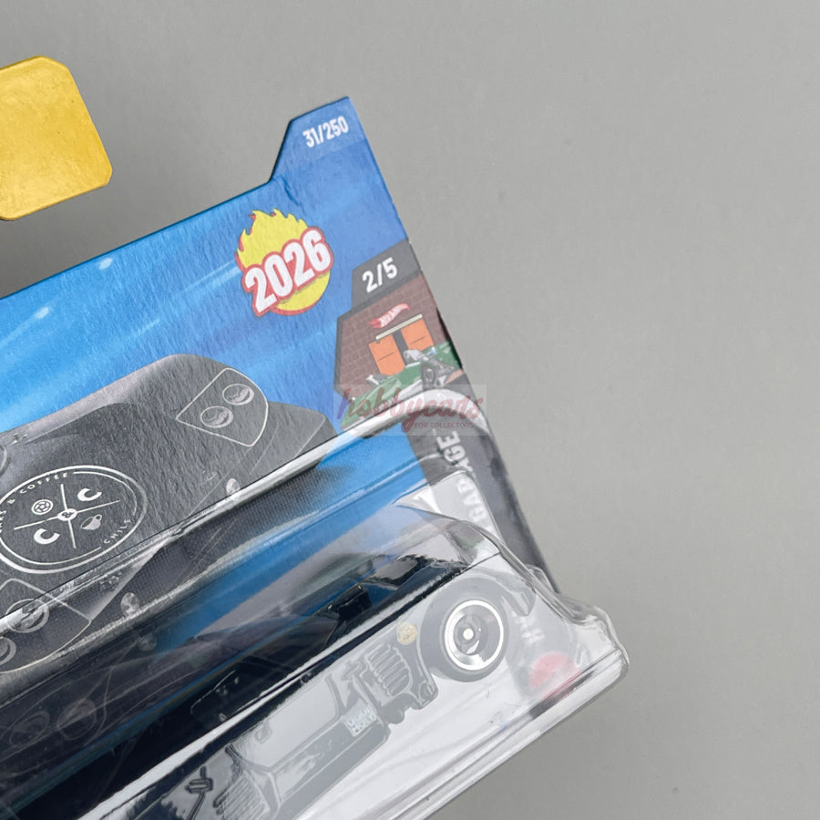 Hot Wheels Legends Tour La Liebre (Black) Short Card (Damaged) HW Dream Garage 31/250