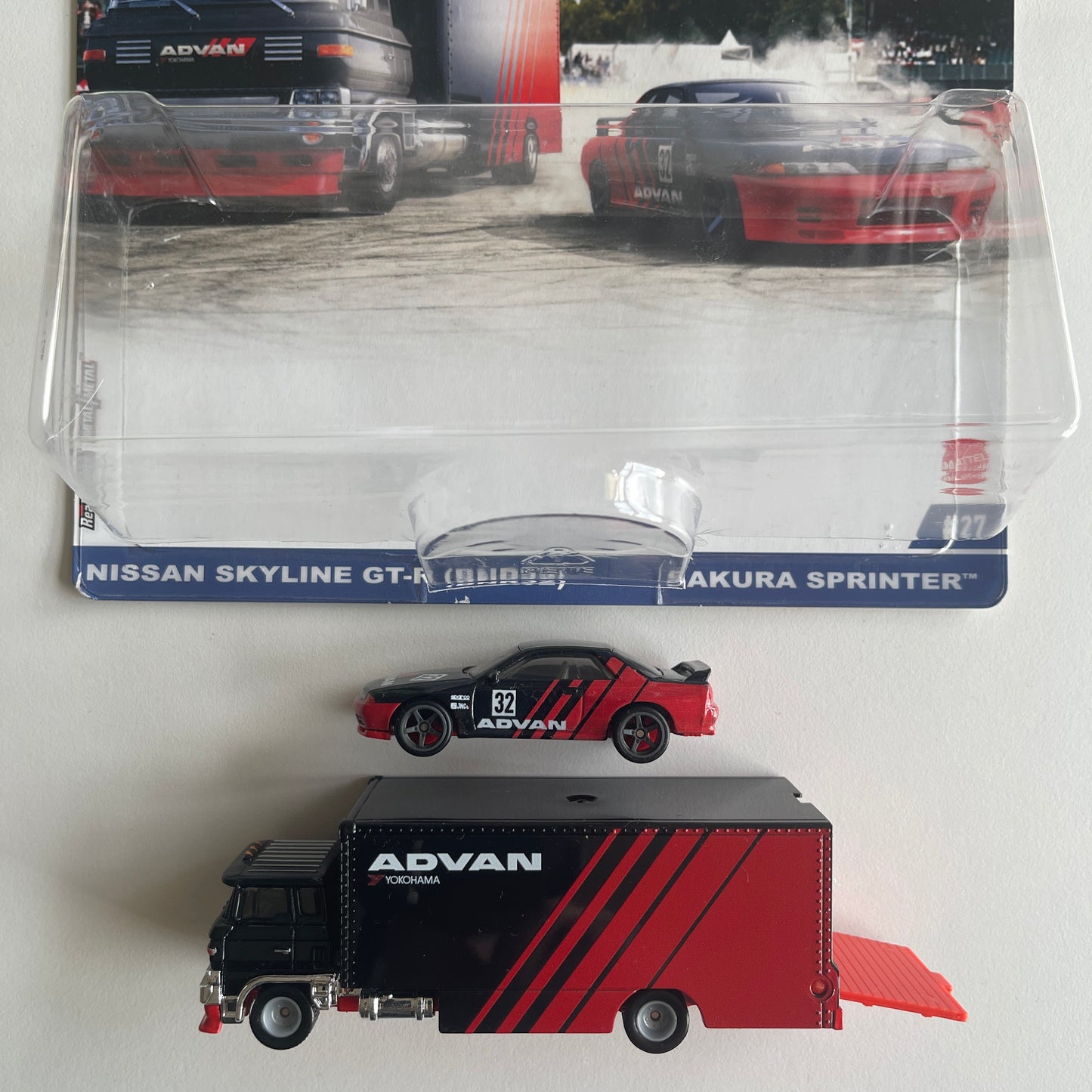 Hot Wheels Team Transport #27 Nissan Skyline GT-R (BNR32) (Loose)